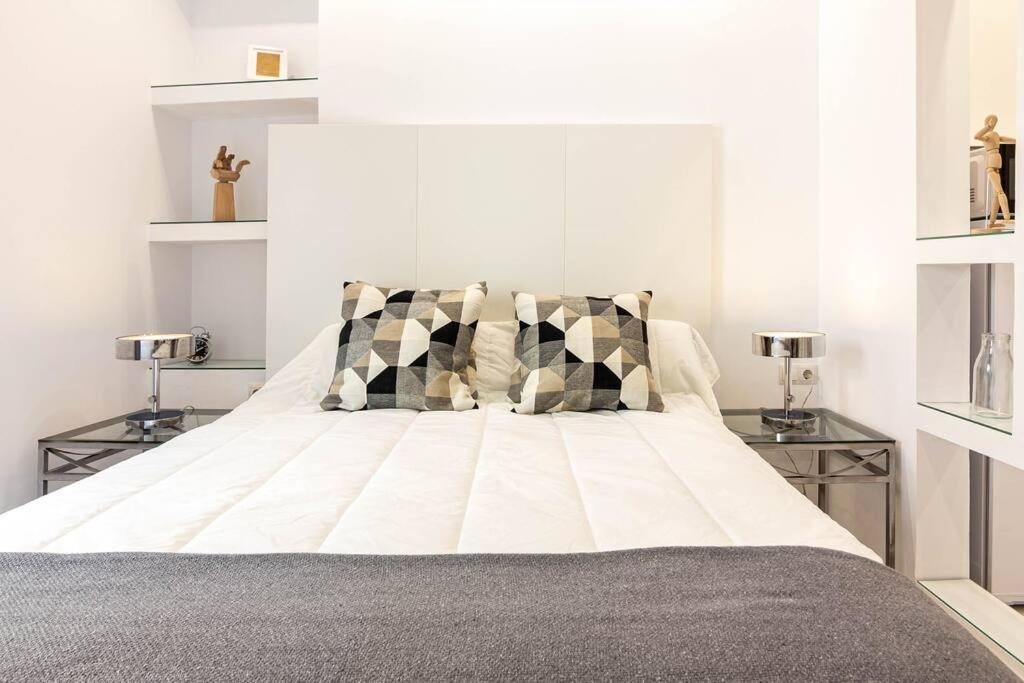 Arriola B Freshapartments Малага Экстерьер фото