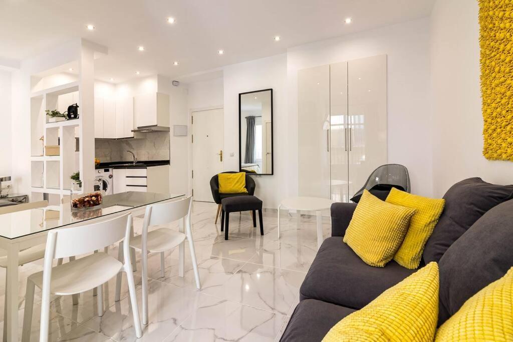 Arriola B Freshapartments Малага Экстерьер фото